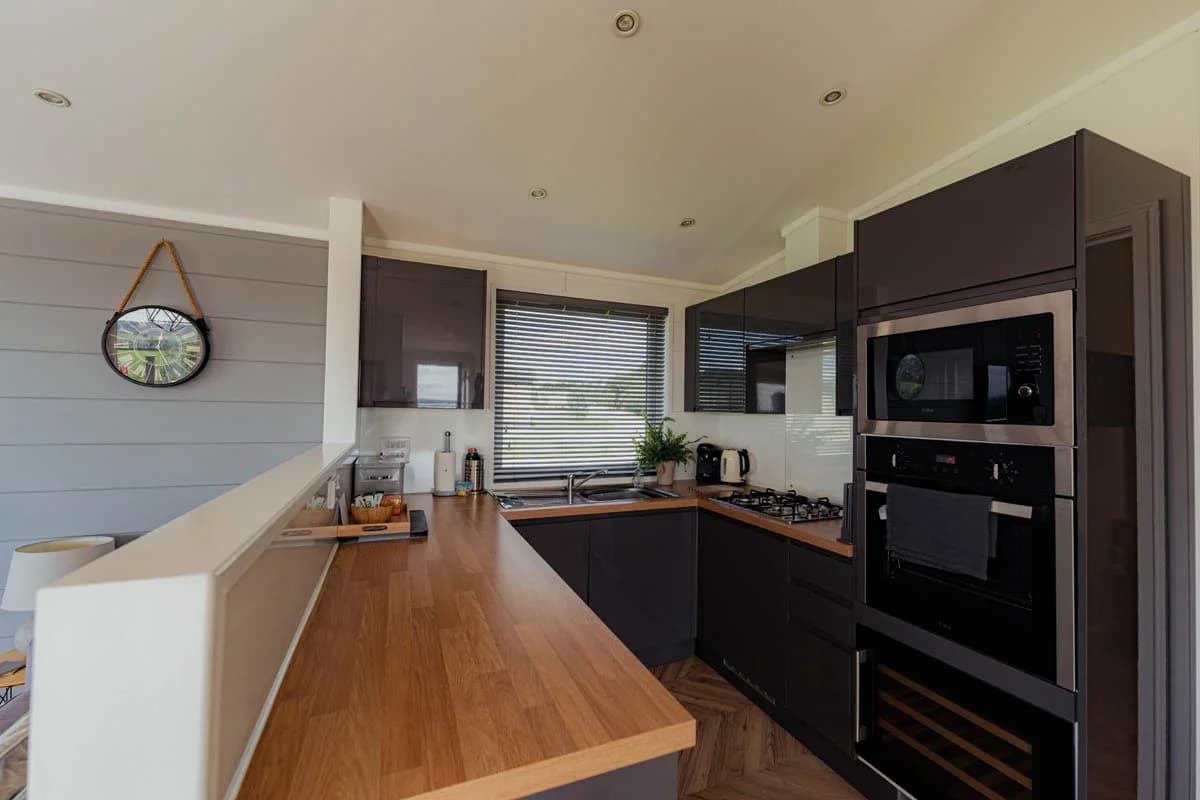 symphony_suites_4.webp