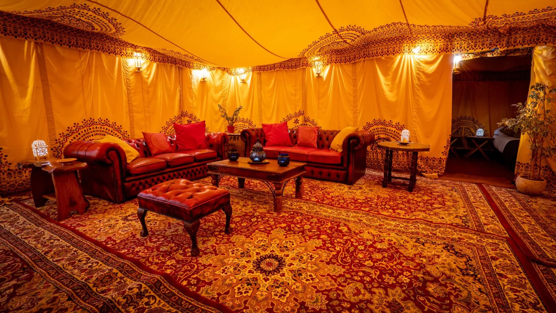 Sultans Lair - Lounge 2.webp